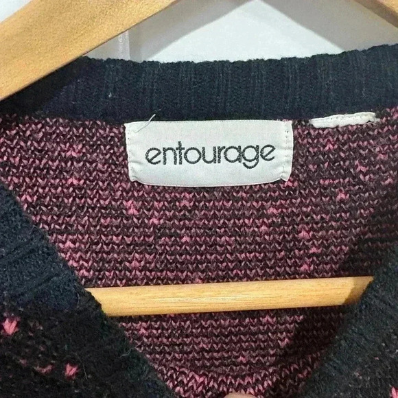 Entourage snowflake  vintage sweater size med can fit larger winter Christmas - Picture 2 of 5